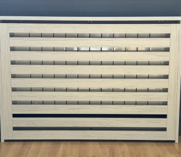 Cache radiateur - lames horizontales - capot fermé -